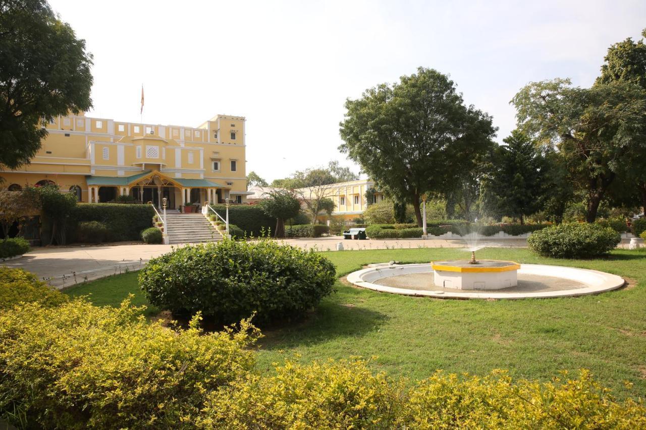 Hotel Roop Niwas Kothi, Near Mandawa Nawalgarh Exterior foto
