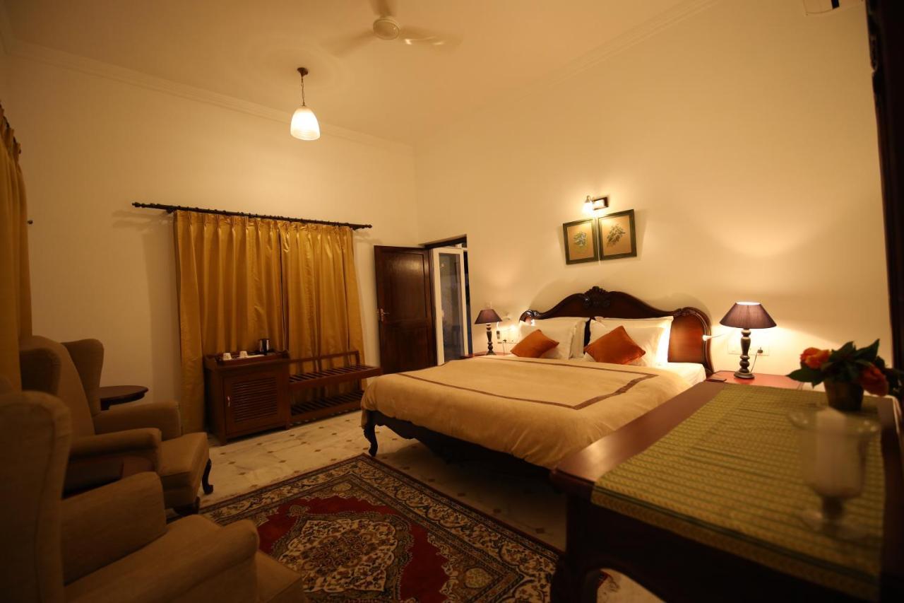 Hotel Roop Niwas Kothi, Near Mandawa Nawalgarh Exterior foto