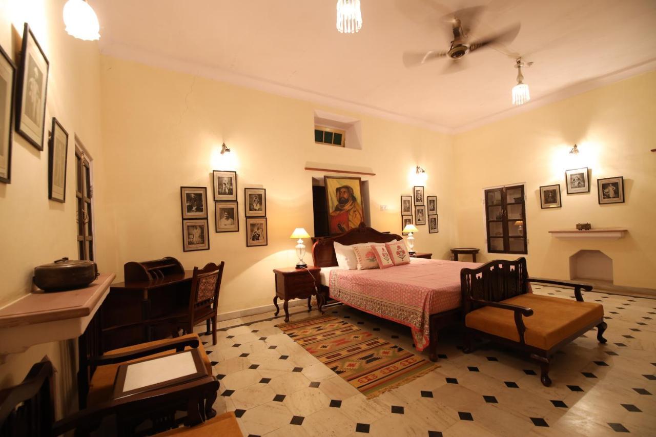Hotel Roop Niwas Kothi, Near Mandawa Nawalgarh Exterior foto