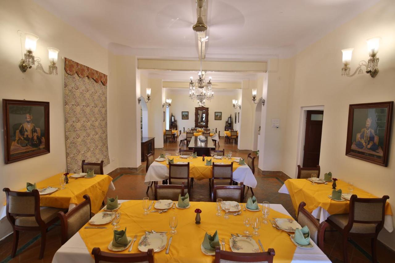 Hotel Roop Niwas Kothi, Near Mandawa Nawalgarh Exterior foto